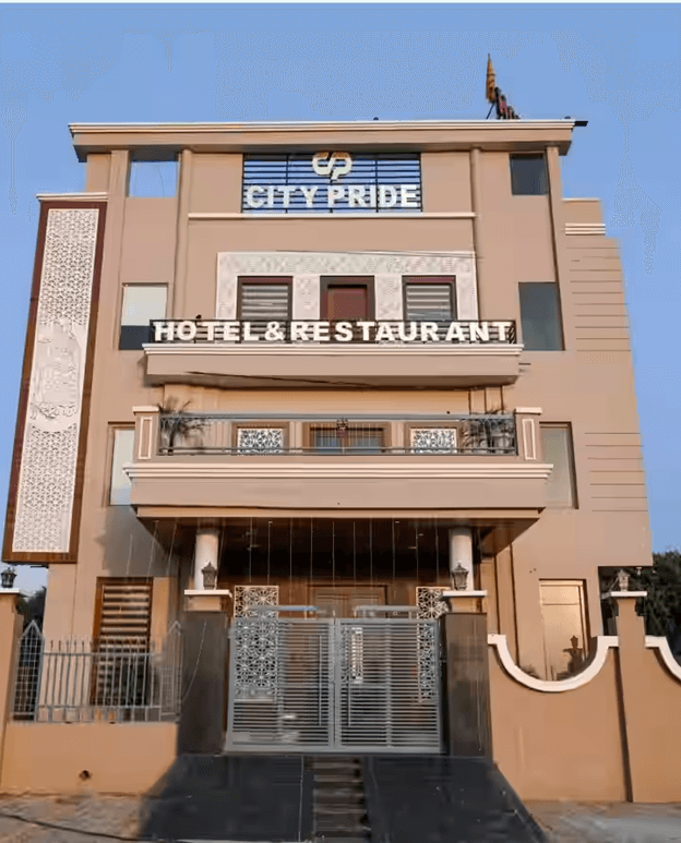 Hotels in Ganaur