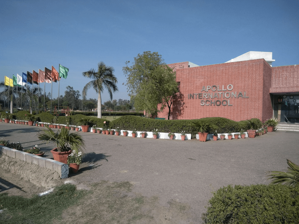 apollo international school ganaur