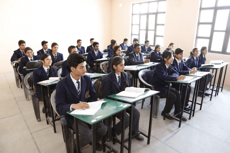 apollo international school ganaur