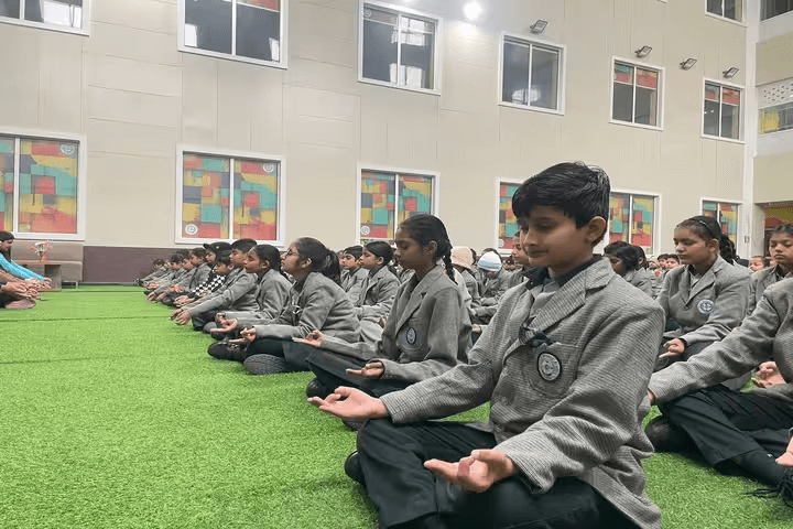 pushp world school ganaur