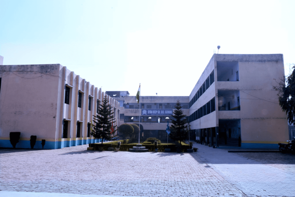 gyan deep sr sec school ganaur